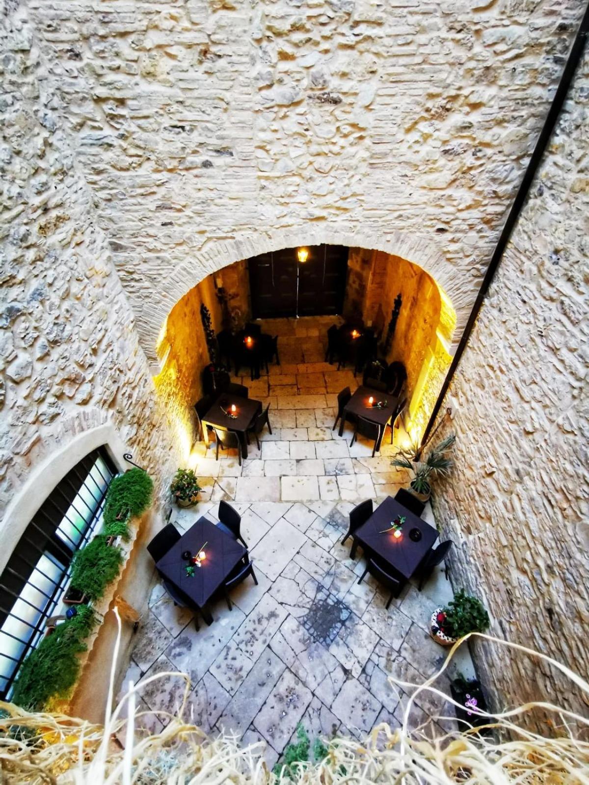 Agora' Castelnuovo della Daunia